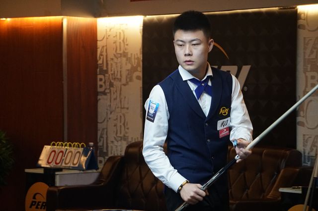 国游泳在世 国游泳在世